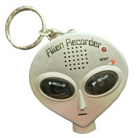 Imagen de la galería: 1769371683_vampiros.org_1990sAlienShapedVoiceRecorder